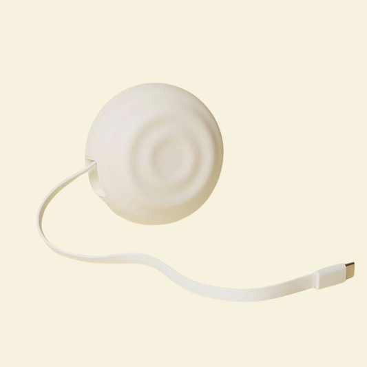 “Pearl” Retractable Charger