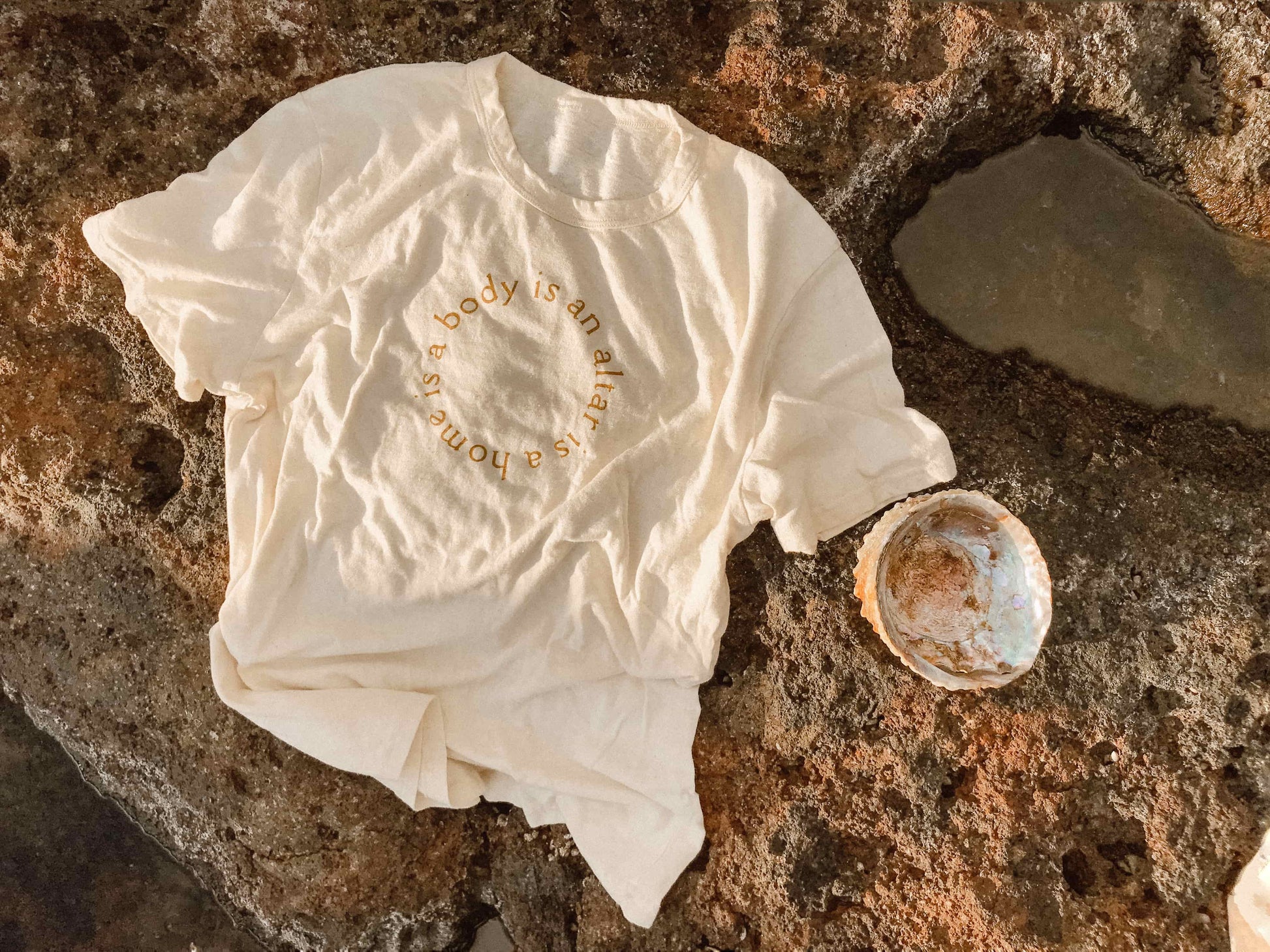 Hina Luna's undyed Body Altar Home tee